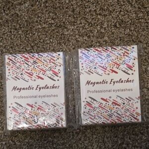 Magnetic Eyelashes Set With Magnifying Mirror